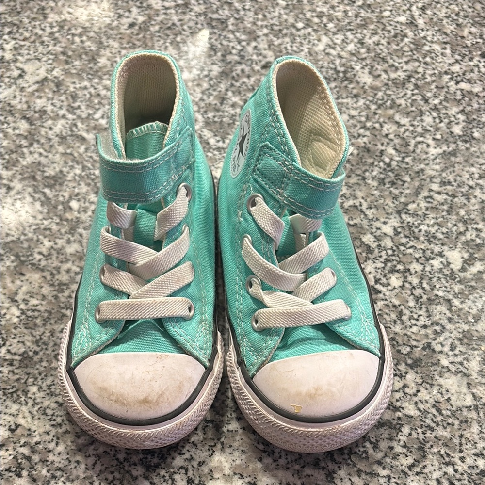 Kids High-Top Sneakers in Teal